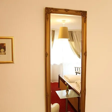 Wuerdinger Hof Hotel