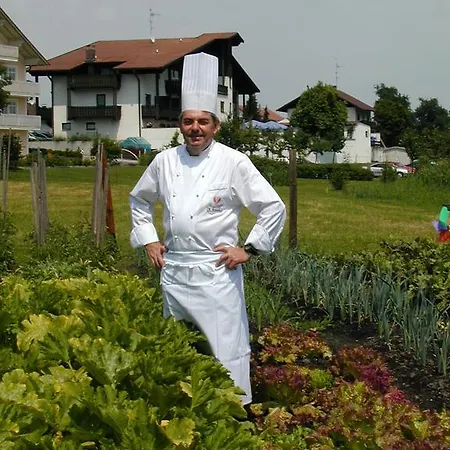 Wuerdinger Hof Hotel