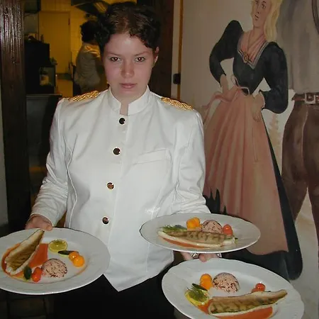 Wuerdinger Hof Hotel 3*